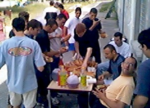 groupegrillade.jpg (30987 octets)
