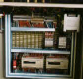 p-armoire1.jpg (19092 octets)